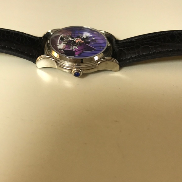 RARE:Disney 'Mickey at the Grand Piano" Watch #255 - Picture 4 of 7